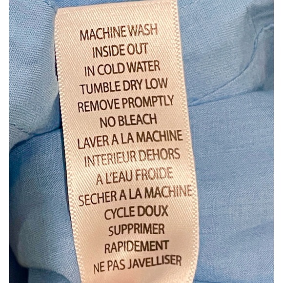 Frank & Eileen Blue Button Down V-neck Shirt, Size M - Picture 7 of 9